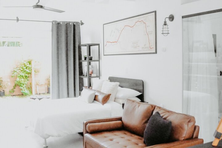 Room 50 of 230