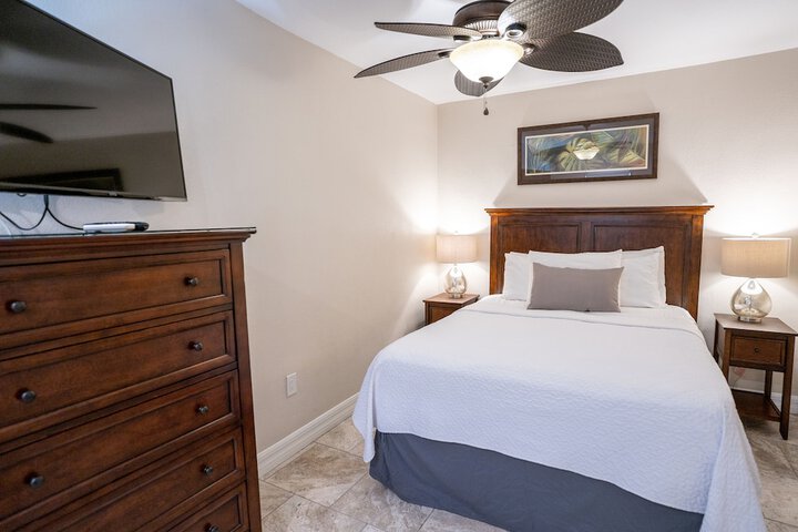 Room 105 of 151