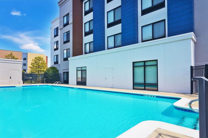 Pool 5 of 53