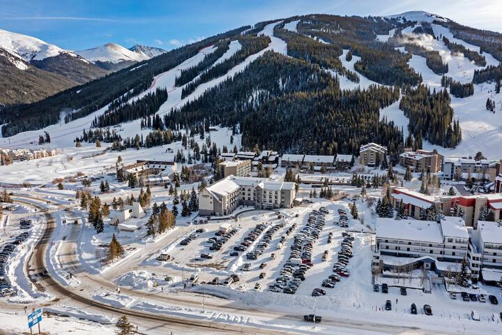 Cambria Hotel Copper Mountain