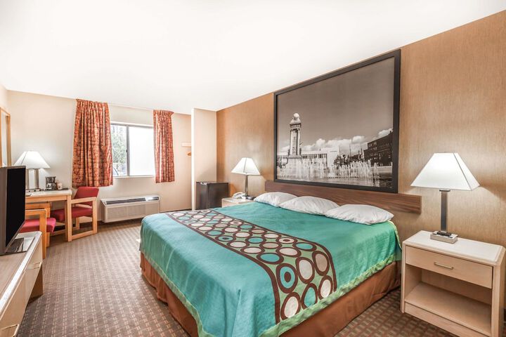 Room 10 of 23