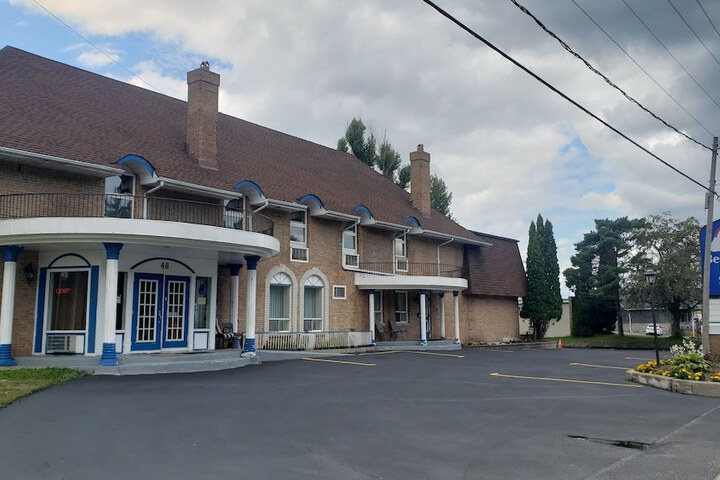 Best Value Inn & Suites Parry Sound