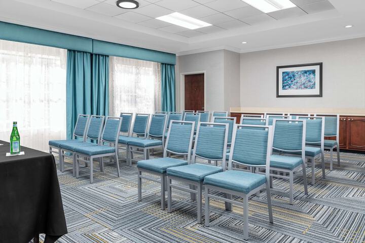 Homewood Suites by Hilton Detroit-Troy