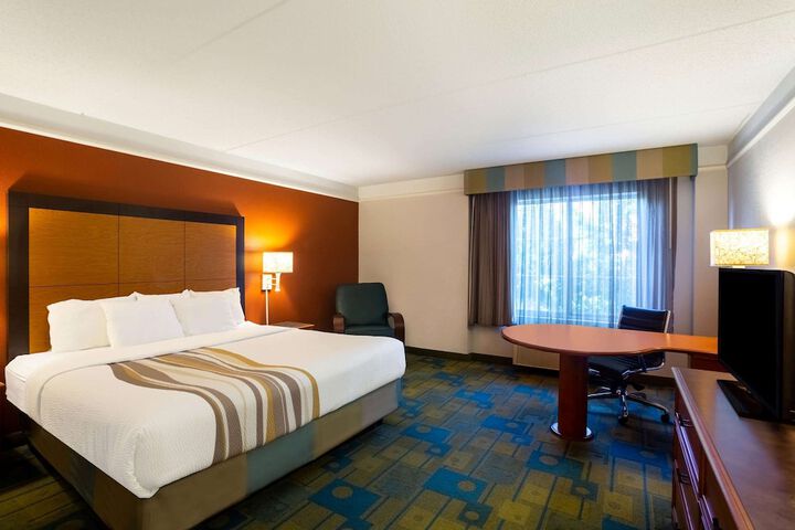 Room 21 of 30