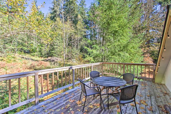 Owls Nest Studio w / Hot Tub: Hike Nearby!