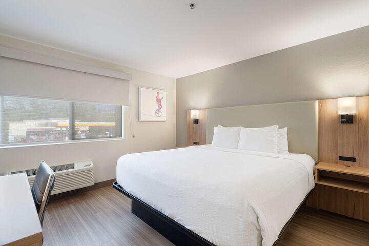 Best Western Lake Oswego / Portland Hotel & Suites