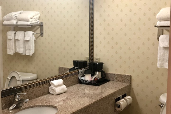 Country Inn & Suites by Radisson Hot Springs, AR