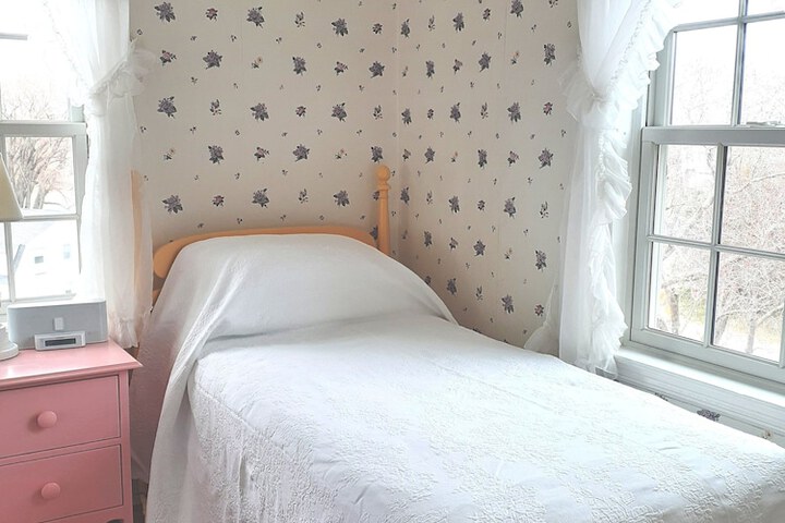 Room 18 of 81