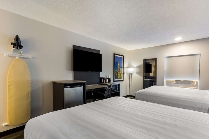 Room 18 of 40