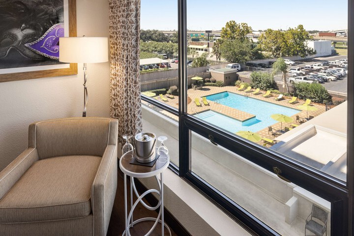 DoubleTree by Hilton Hotel New Orleans Airport