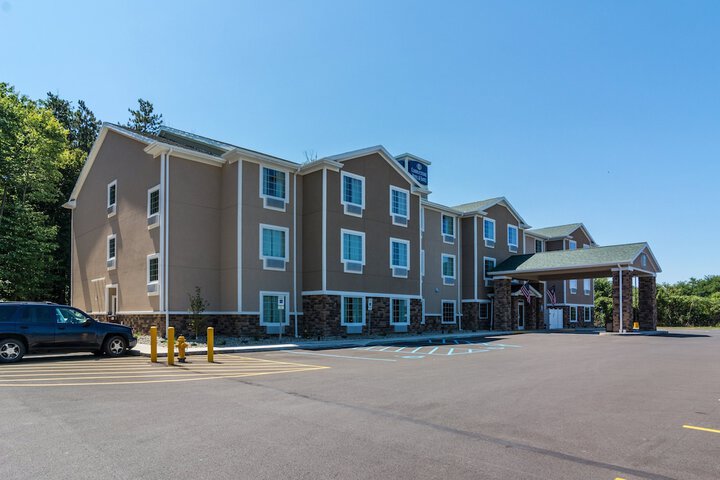 Hotel 2 of 52