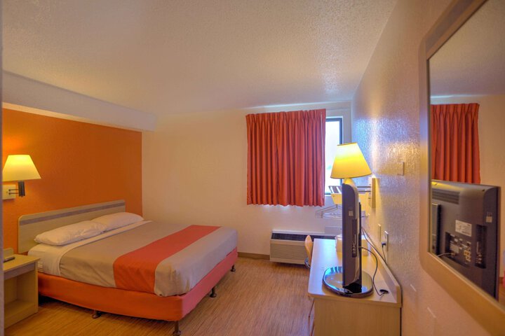Motel 6 Council Bluffs IA - Omaha East