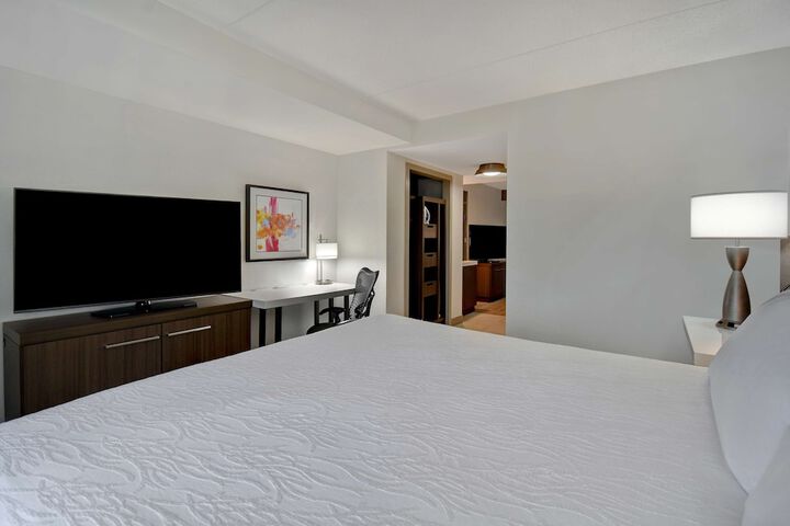Room 14 of 52