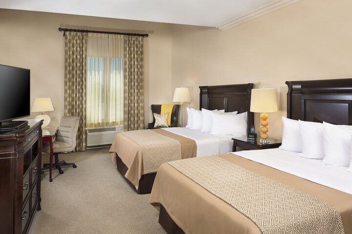 Room 21 of 32