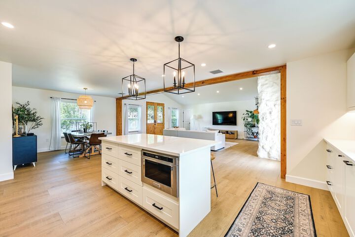 Naples Duplex Home w / Private Pool & Lanai!