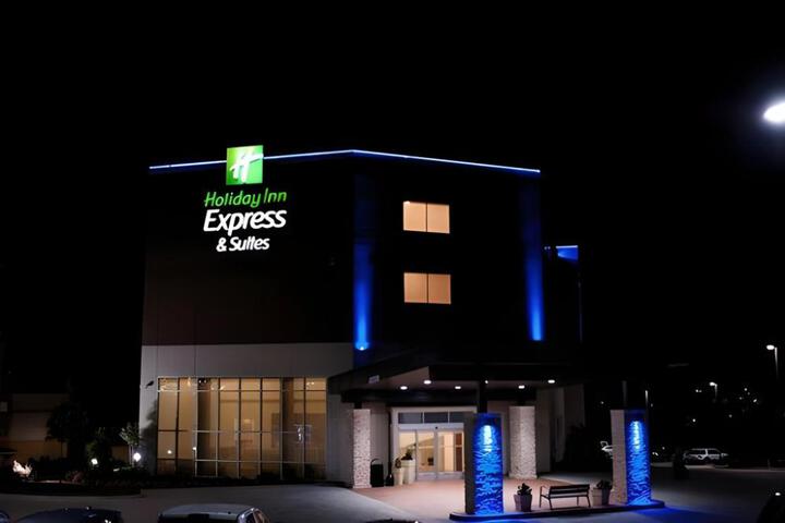 Holiday Inn Express & Suites Birmingham North - Fultondale by IHG