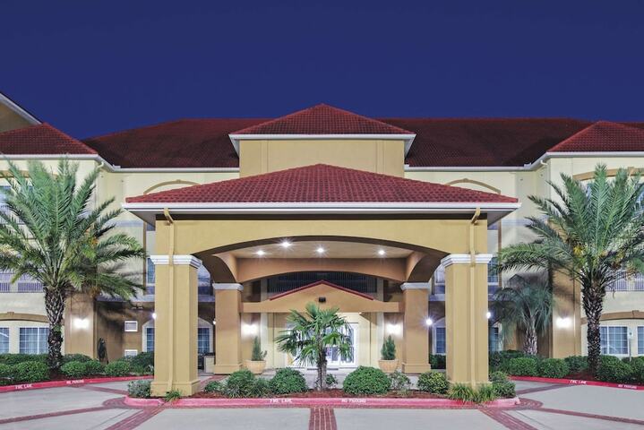 Hotel 3 of 28
