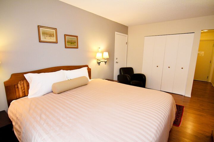 Room 26 of 39