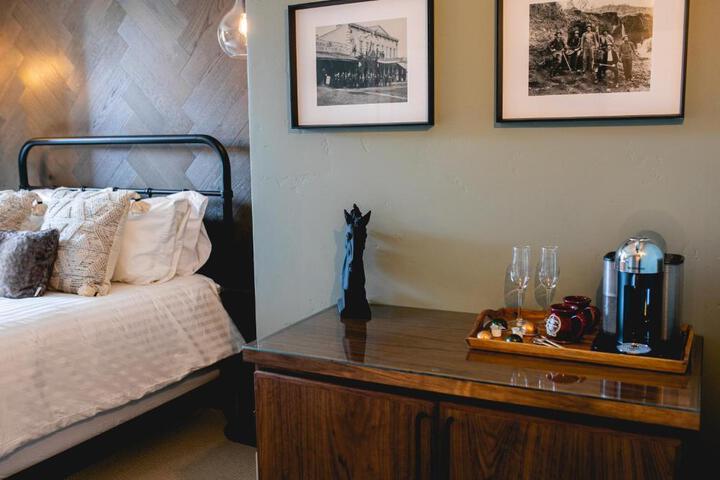 Historic Jacksonville Inn