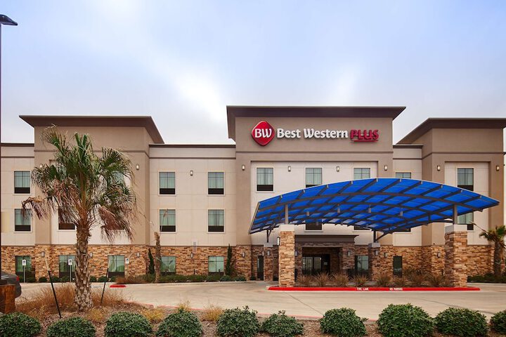 Best Western Plus Flatonia Inn