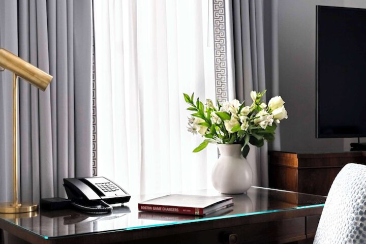 Room 21 of 52