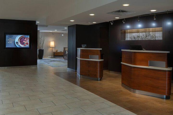 Hotel Interior 10 of 34