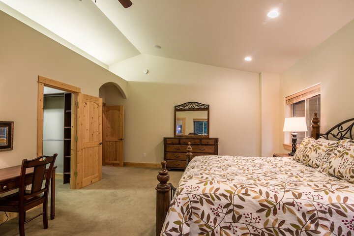 Pineview Lodge