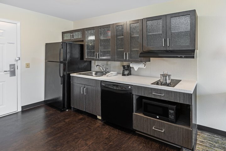 Candlewood Suites Hattiesburg by IHG
