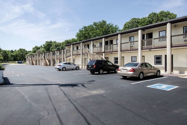 Hotel 3 of 25