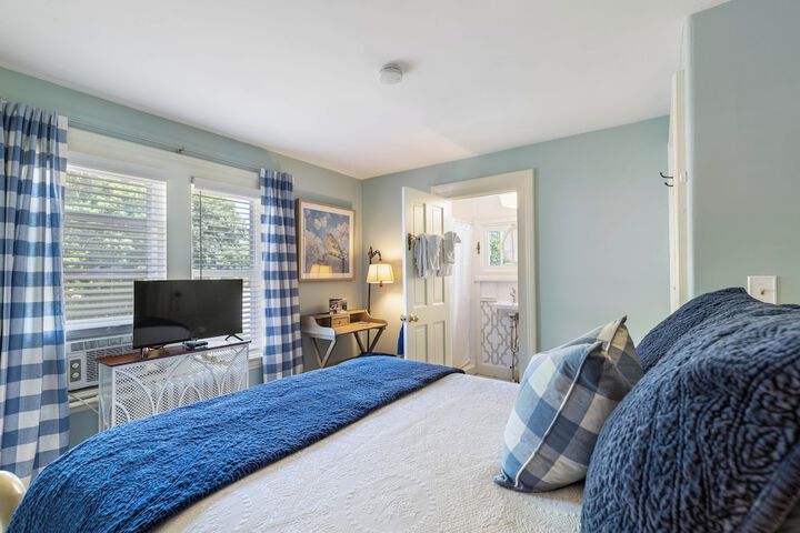 Westbrook Inn B & B