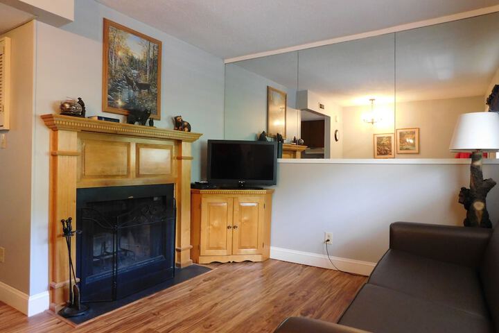 Room 93 of 165