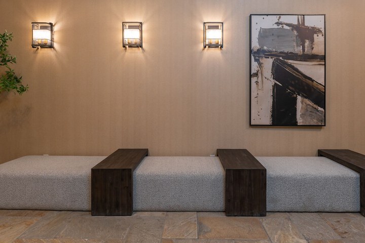 Prestige Vernon Hotel