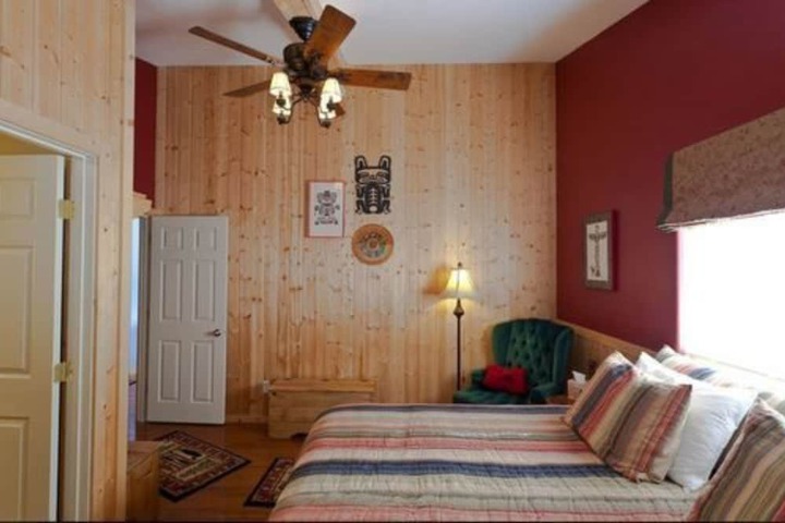Room 14 of 35