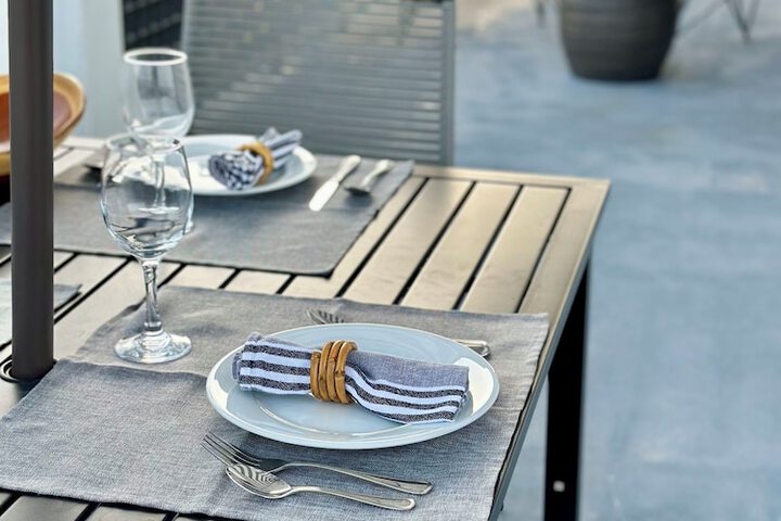 Bay Breeze Premium Apartments by Eskape Collection