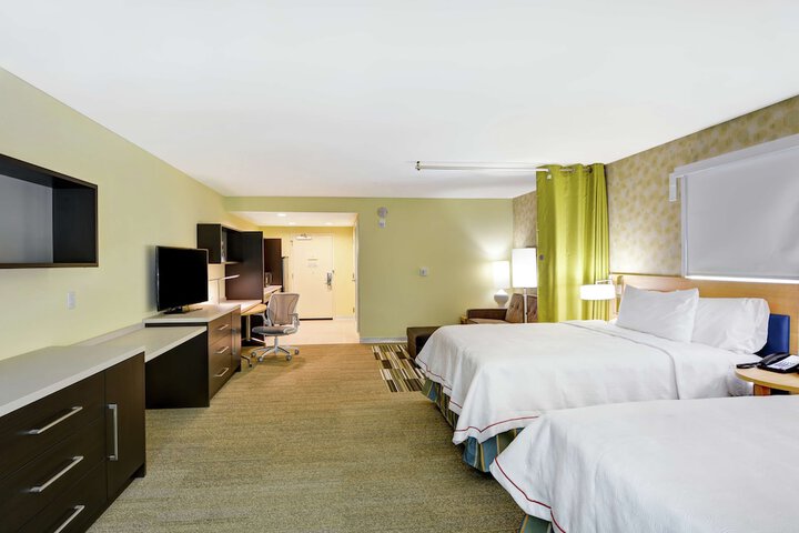 Room 22 of 46