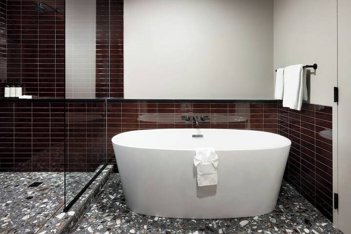 Hewing Hotel