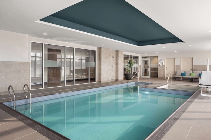Hampton Inn by Hilton Kingston