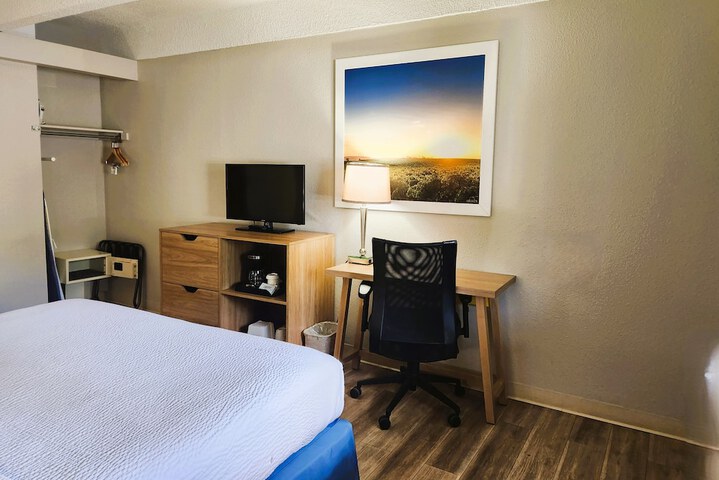 Room 7 of 22