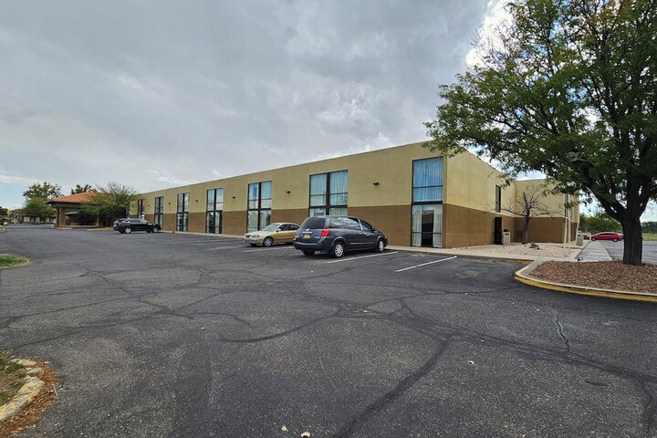 Clarion Inn & Suites Roswell