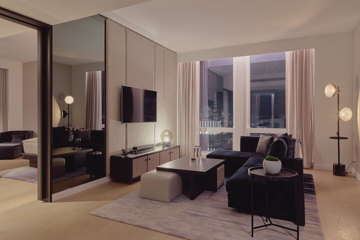 Room 72 of 141