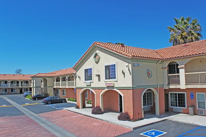 Hotel 3 of 37