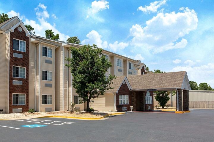 Hotel 5 of 53