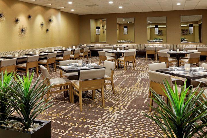 DoubleTree by Hilton Hotel Golf Resort Palm Springs