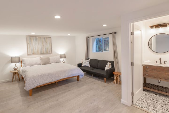 Marbella Lane Pedro Point Beach House with Hot Tub
