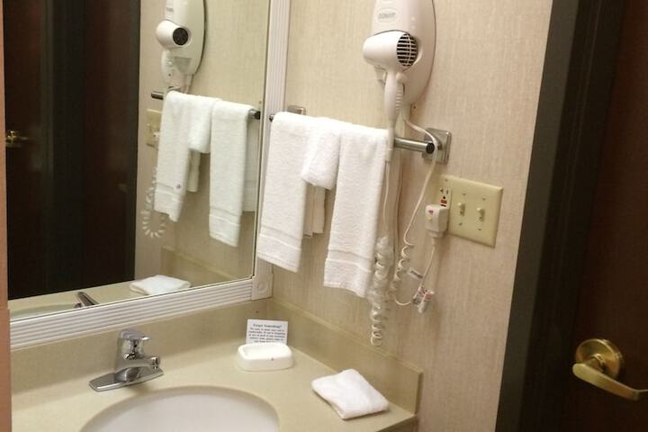 Quality Inn Schaumburg - Chicago near the Mall