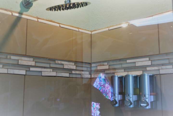 Room 54 of 65