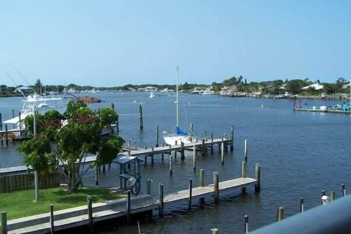 Pirates Cove Resort & Marina