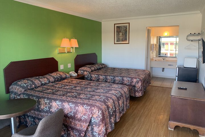 Baton Rouge West Inn