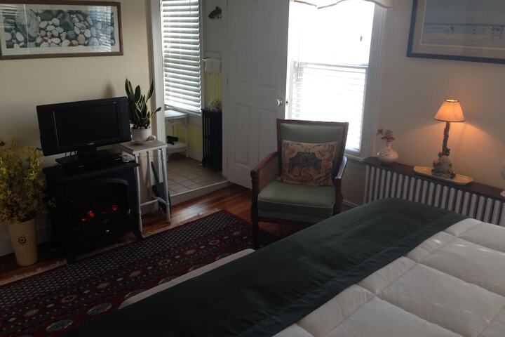 Room 22 of 41