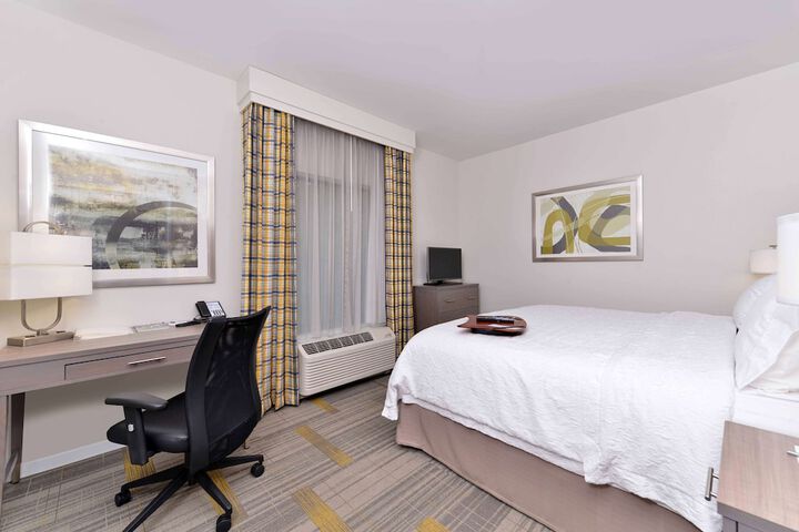 Hampton Inn & Suites Shelby